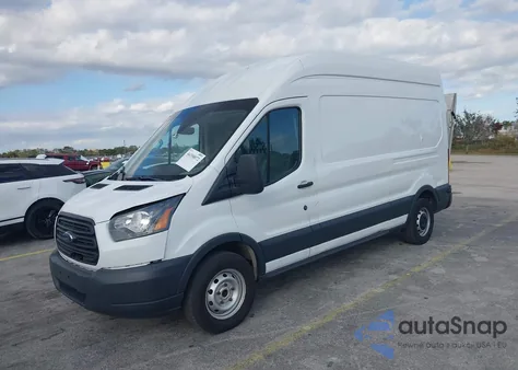 2018 Ford Transit-250 z USA, uszkodzony, nr VIN 1FTYR2XM2JKA67881